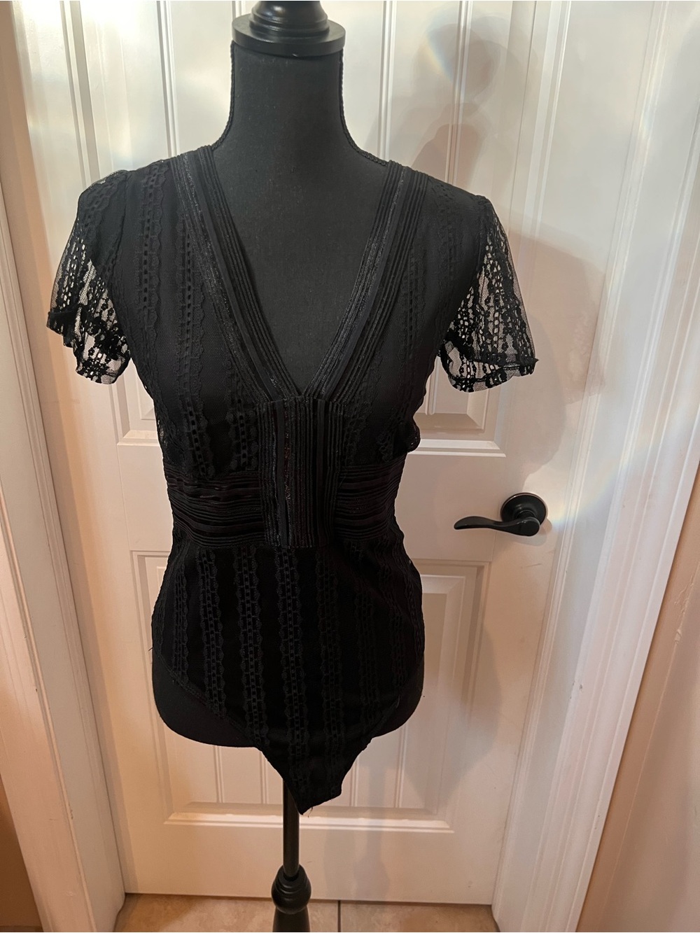 Women's Black Lace V-Neck Short Sleeve body suit